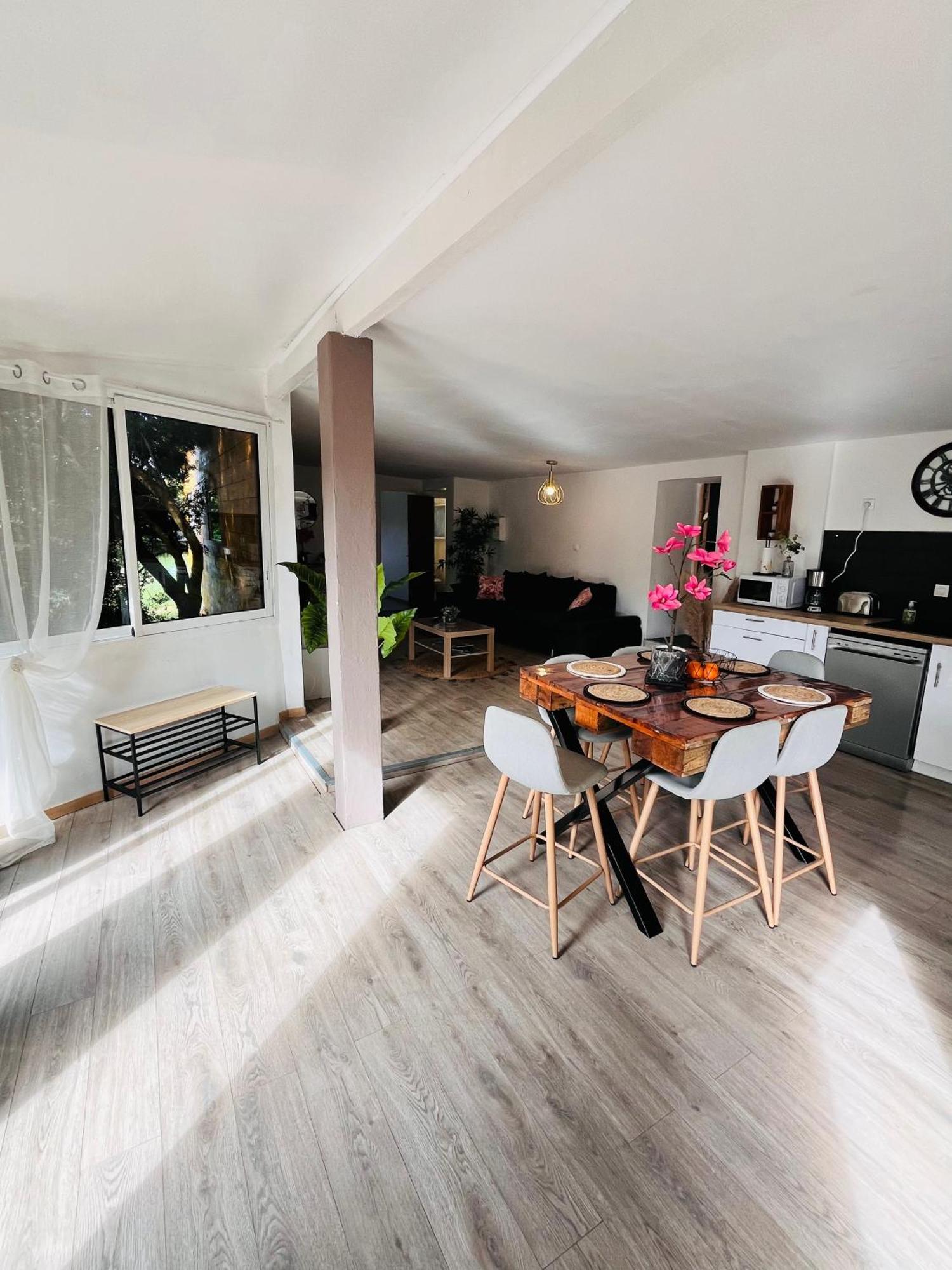 Location T3 Jardin Avec Piscine Villa Meze Bagian luar foto