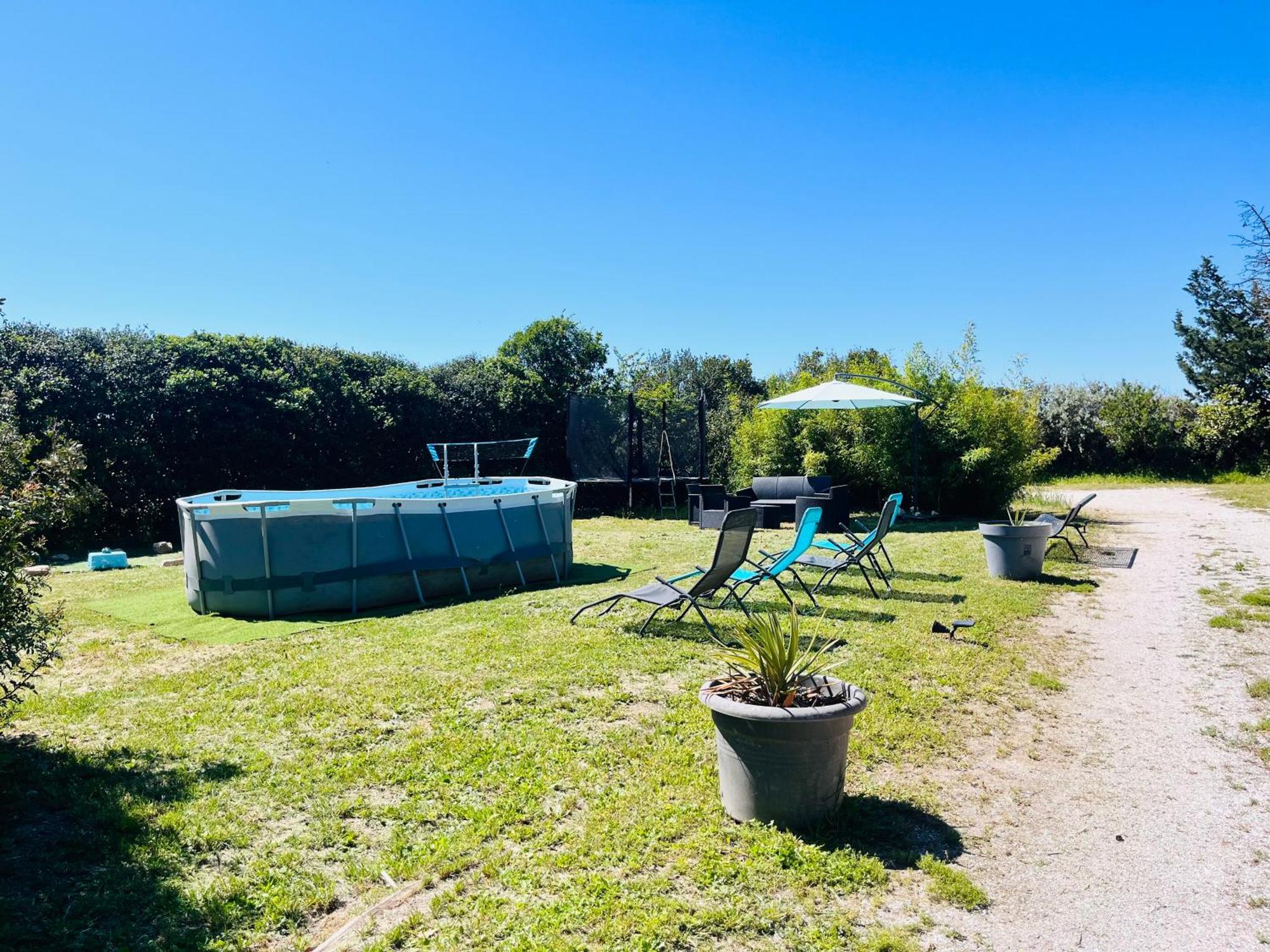 Location T3 Jardin Avec Piscine Villa Meze Bagian luar foto